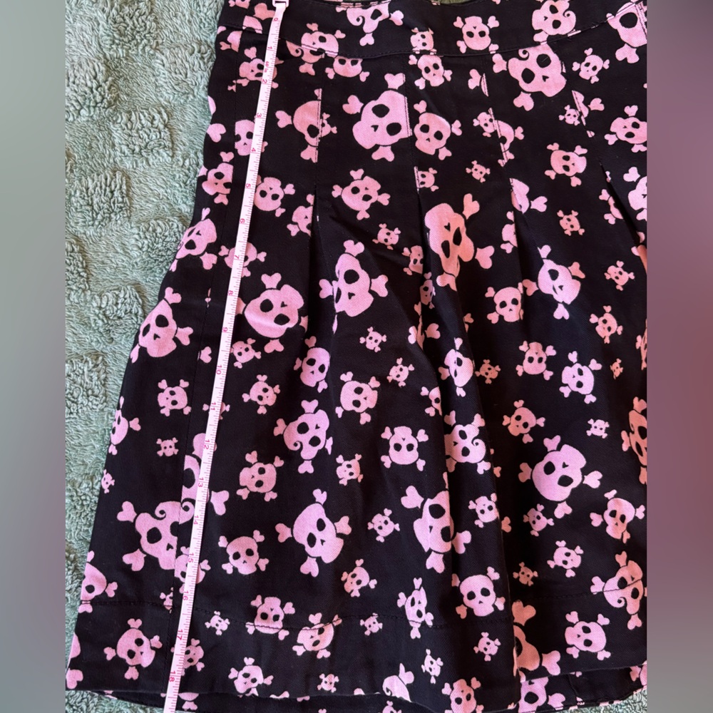 H&M Pink Skull Print Skater Skirt – Y2K Goth Punk - Picture 3 of 8